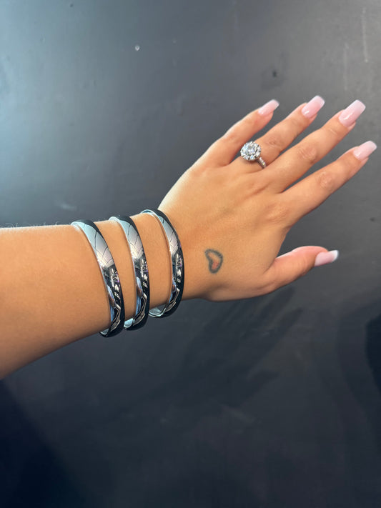 Plain Jane Bangle