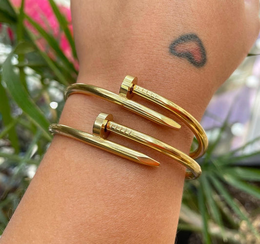 Nail Bangle