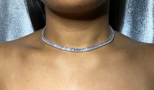 Baguette Choker